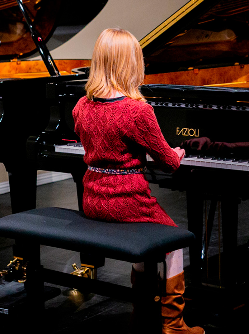 image-piano-lesson-book